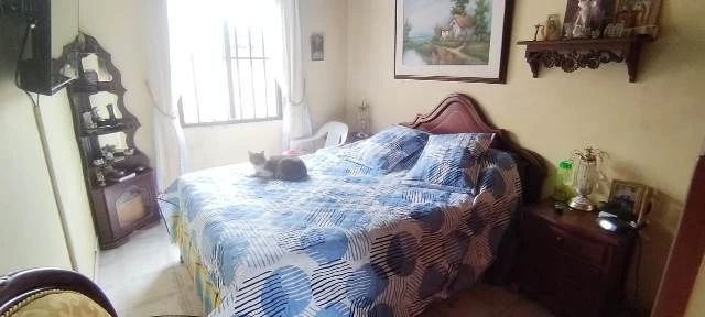 CASA EN VENTA  - CS18