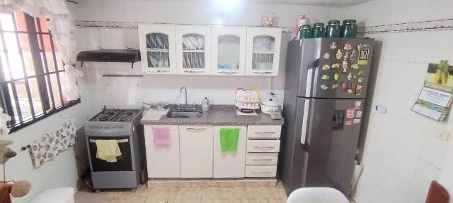 CASA EN VENTA  - CS18