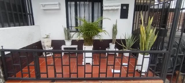 CASA EN VENTA  - CS18