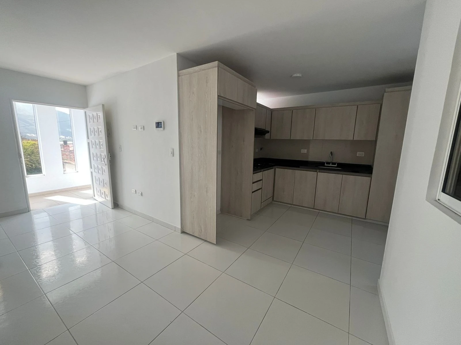 VENDO AMPLIO APTO - AS30