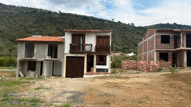 VENDO LOTE CONJUNTO CERRADO  - PL2