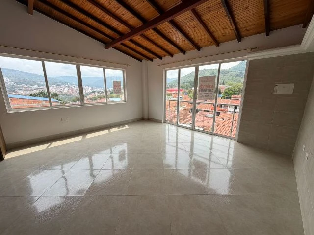 VENDO APTO CON GARAJE  - AS5