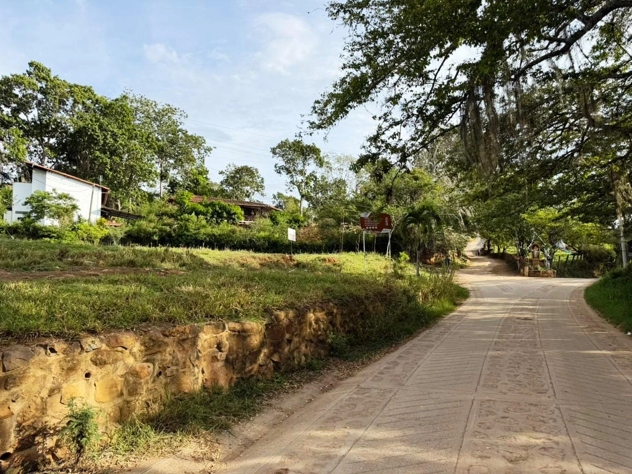 VENDO LOTE URBANO  - LB3