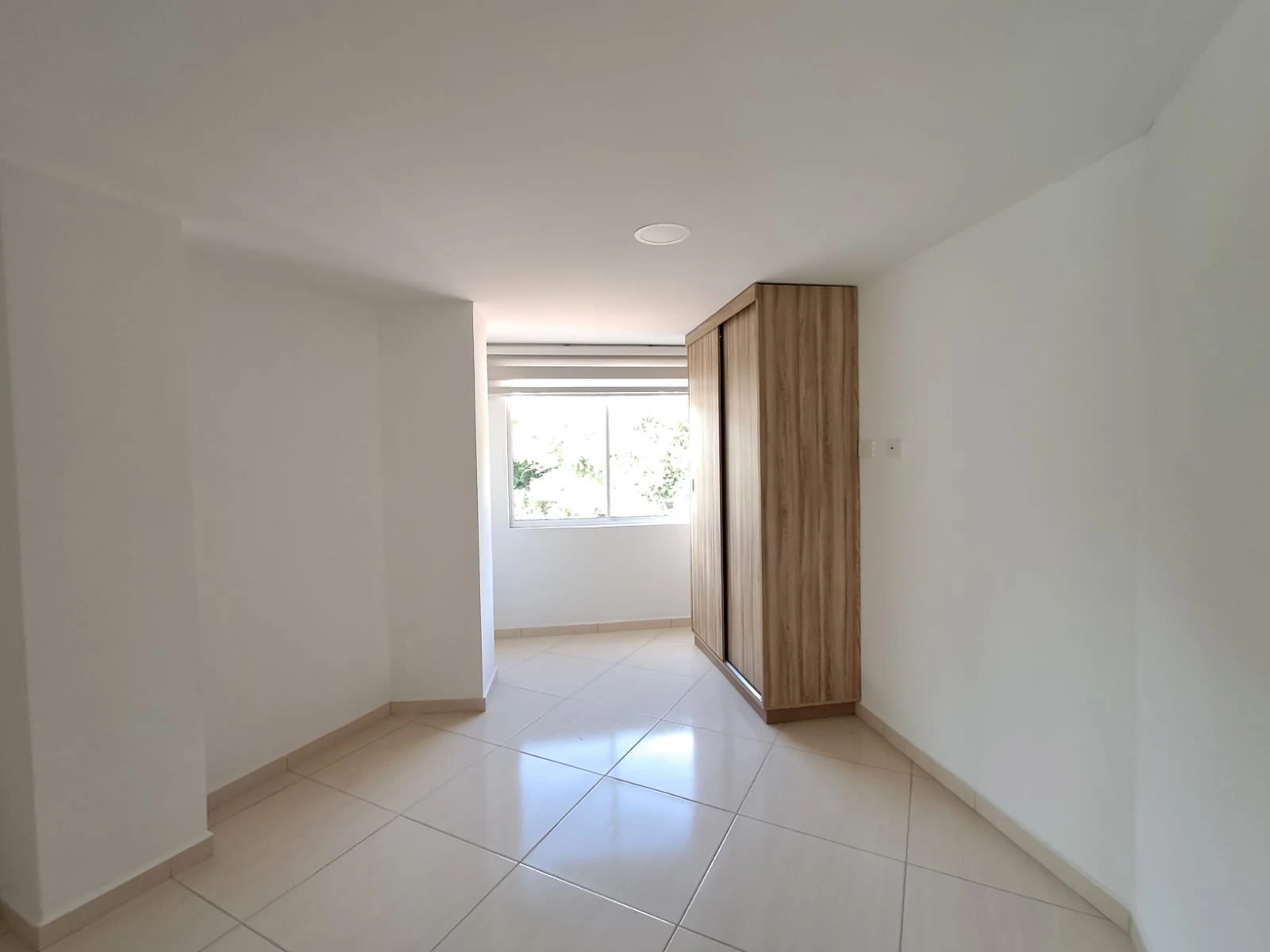 ARRIENDO APARTAMENTO SAN JUAN DE DIOS - 958