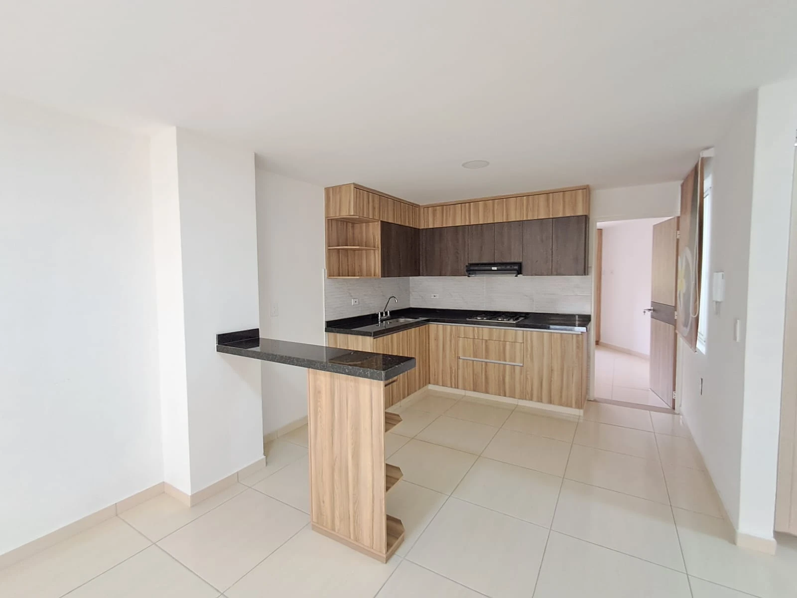 ARRIENDO APARTAMENTO SAN JUAN DE DIOS - 958