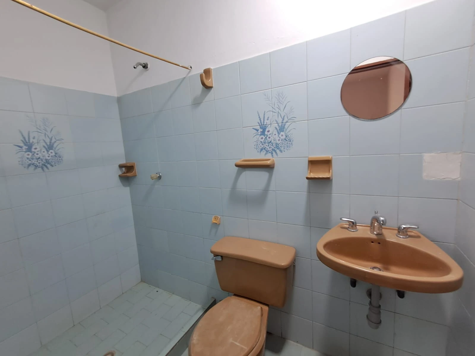 ARRIENDO CASA  - 547