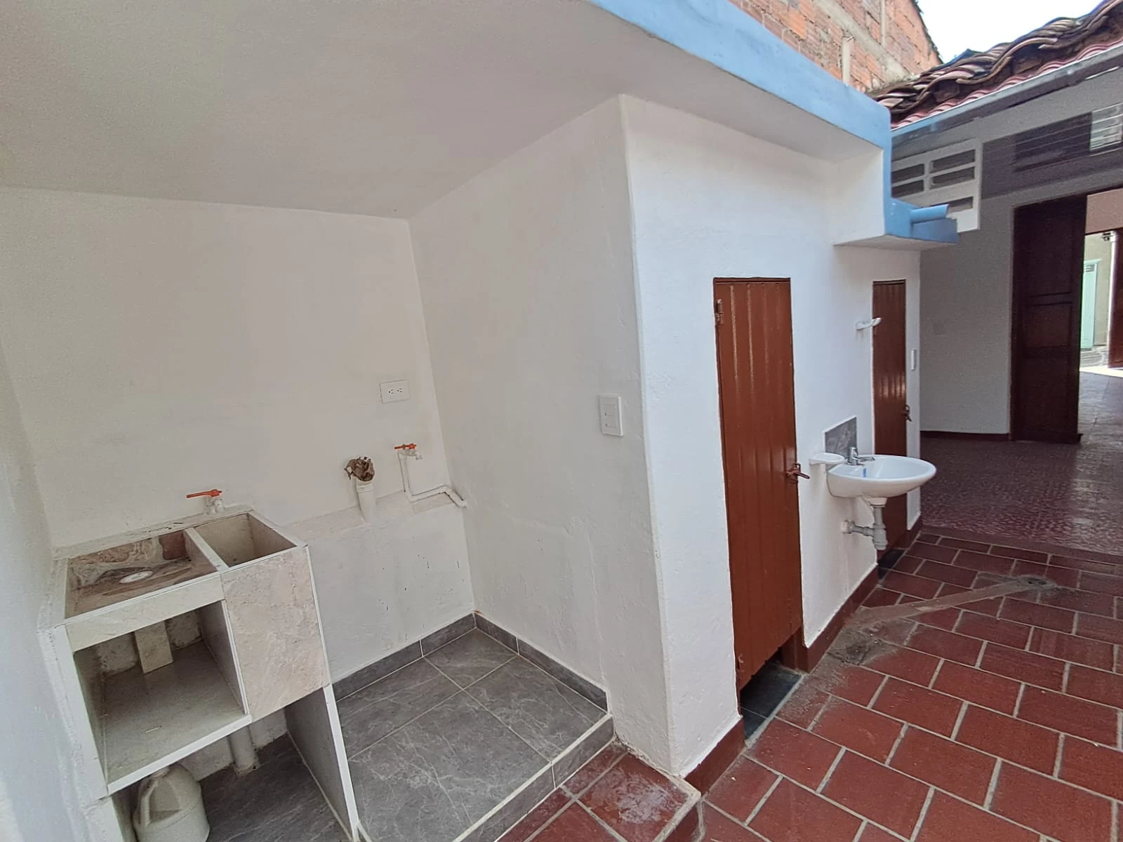 ARRIENDO CASA  - 547