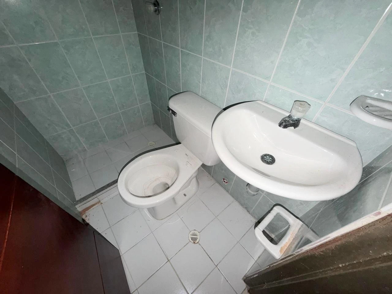 ARRIENDO APARTAMENTO ASCENSOR  - 871