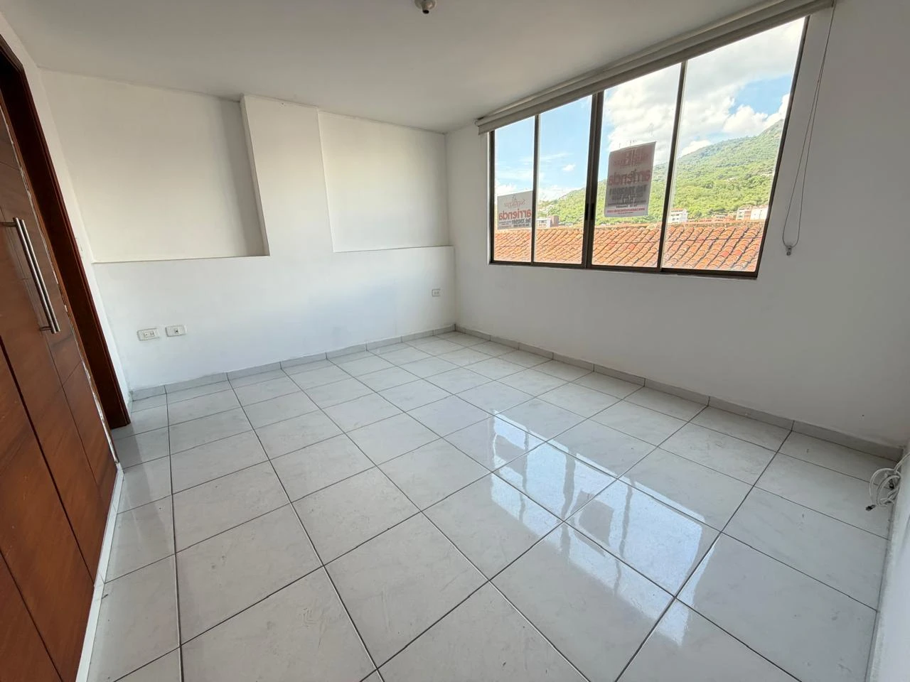 ARRIENDO APARTAMENTO ASCENSOR  - 871