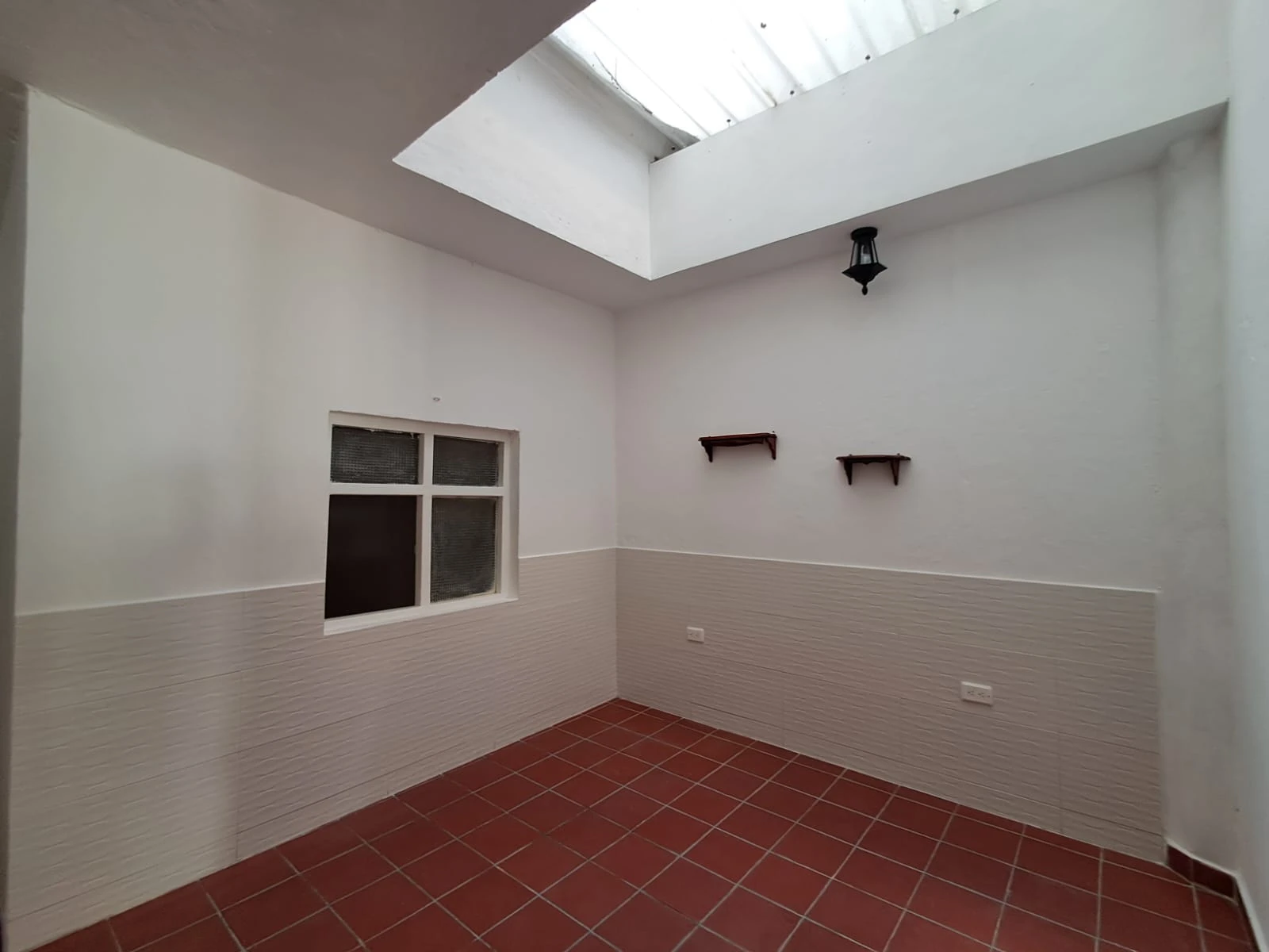 ARRIENDO APARTAMENTO SAN CARLOS - 478