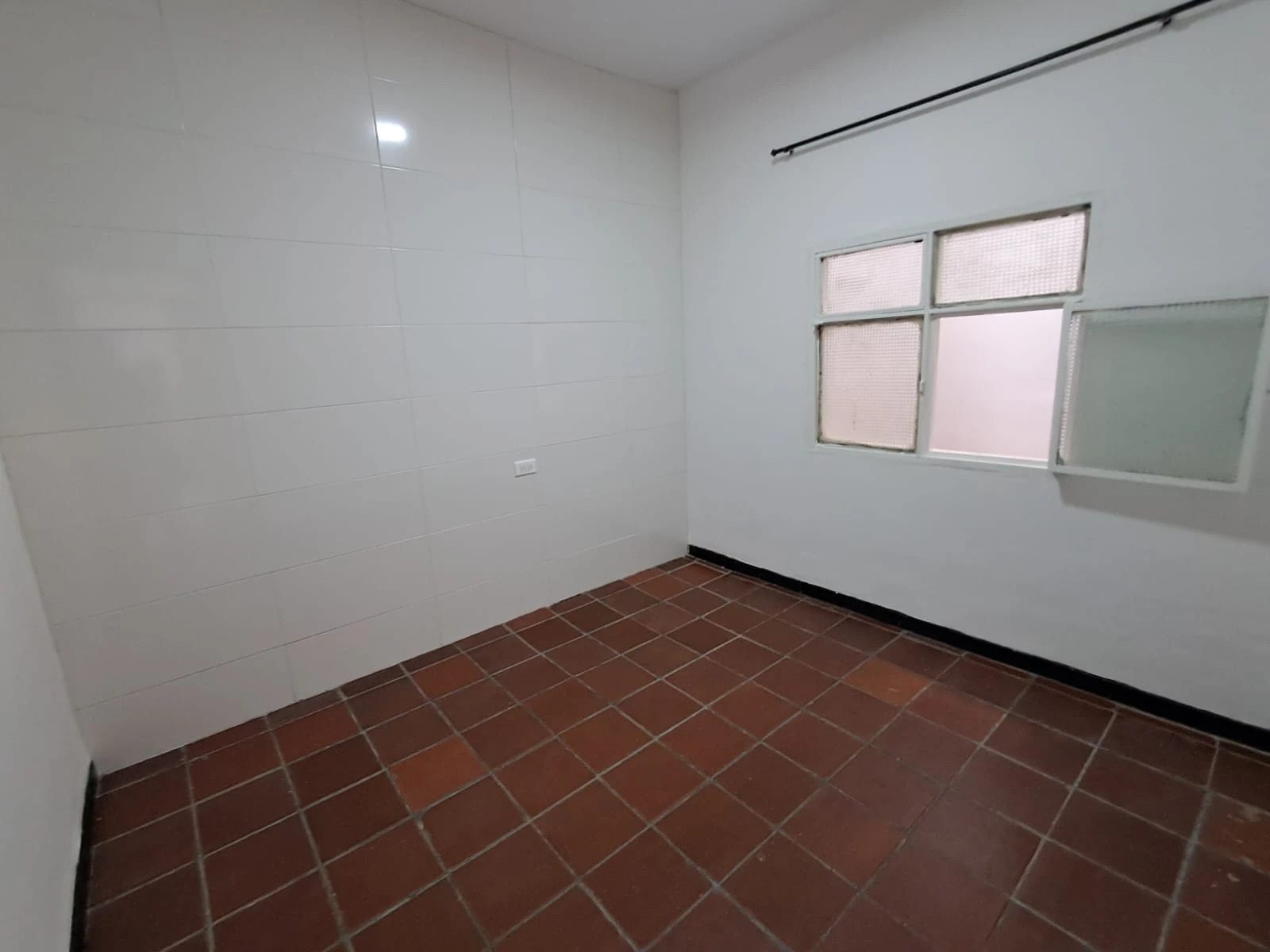 ARRIENDO APARTAMENTO SAN CARLOS - 478