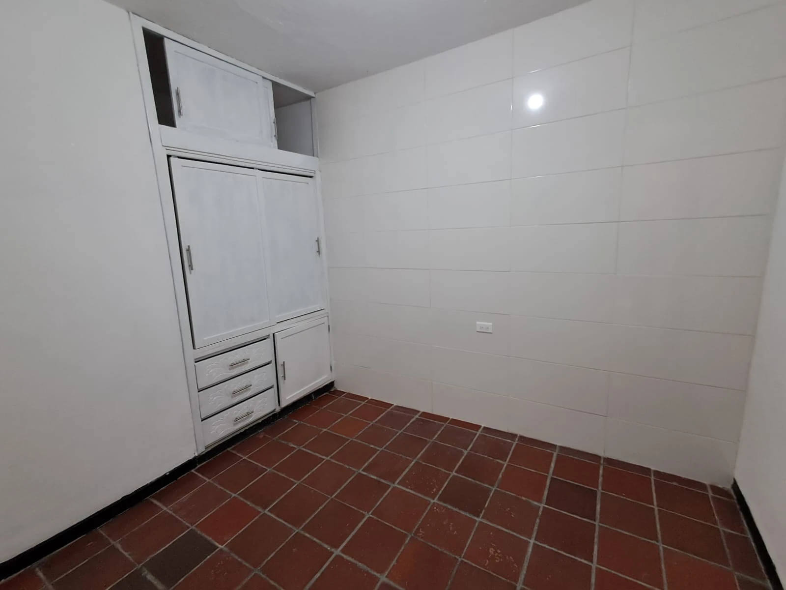 ARRIENDO APARTAMENTO SAN CARLOS - 478