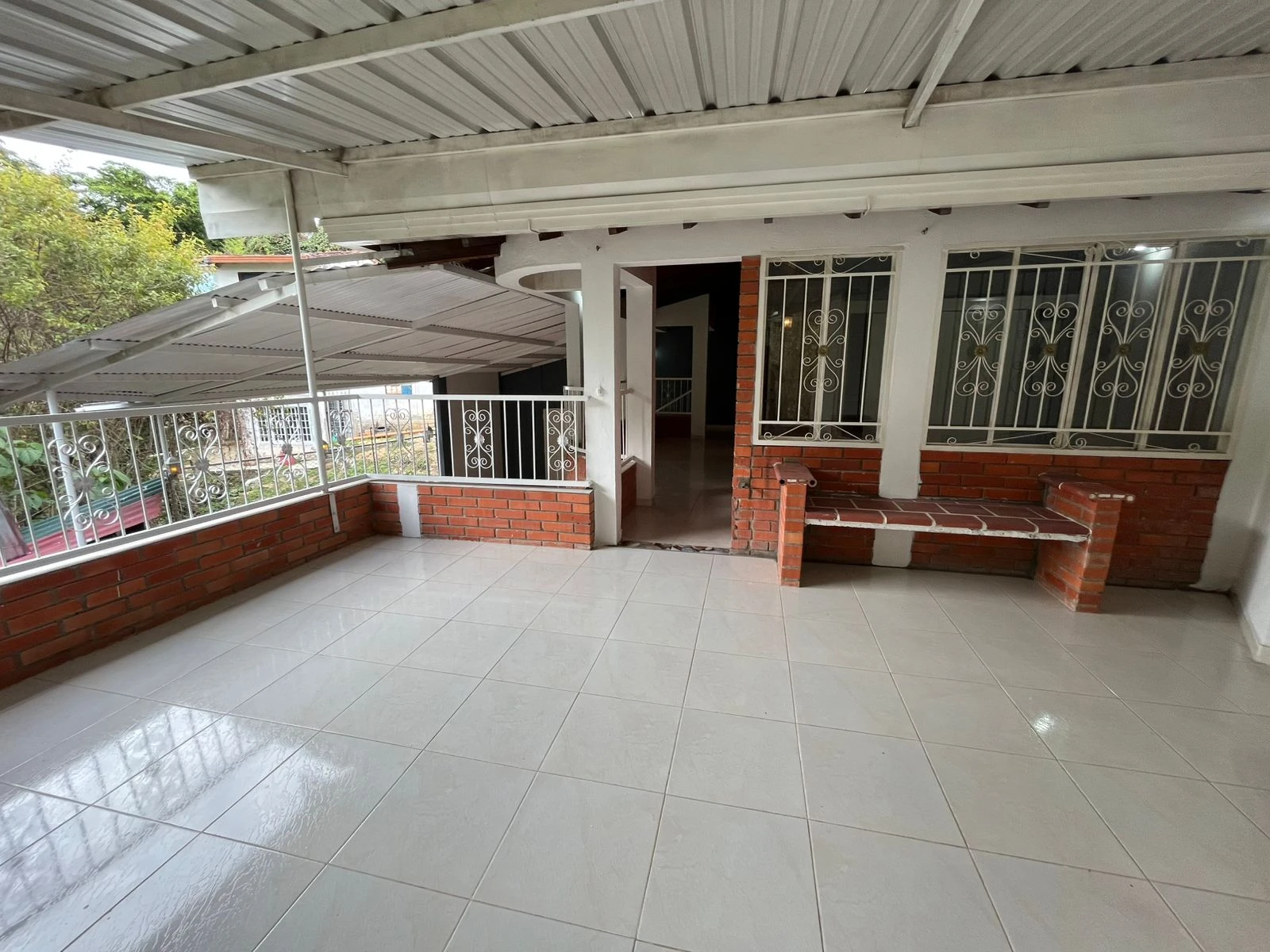ARRIENDO CASA CAMPESTRE - CASA CAMPESTRE
