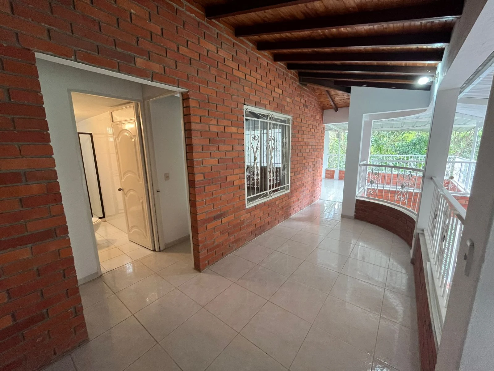ARRIENDO CASA CAMPESTRE - CASA CAMPESTRE