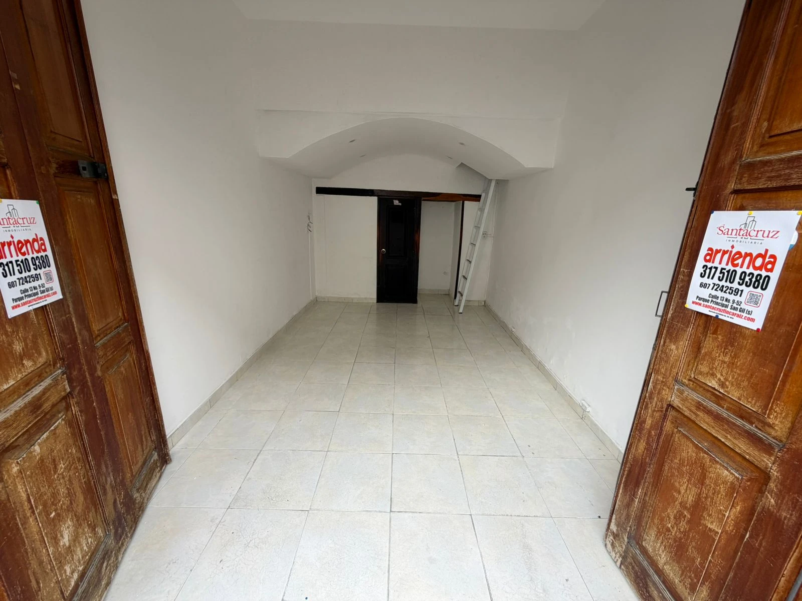 ARRIENDO LOCAL COMERCIAL CENTRO  - 860