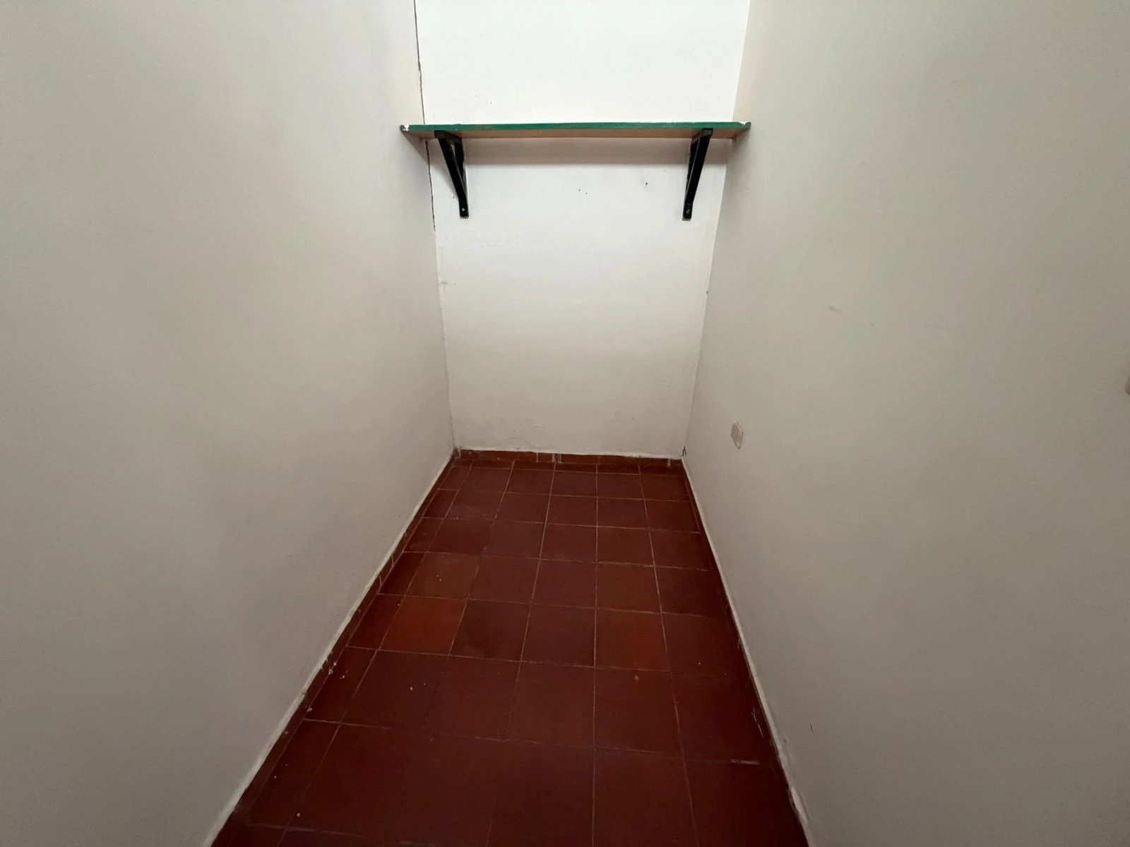 SE ARRIENDA CASA COMERCIAL  - 1020