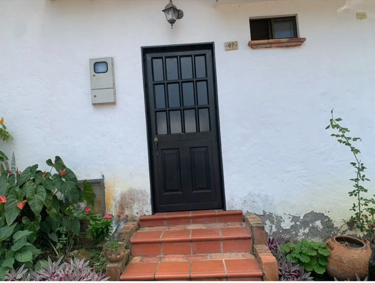 CASA EN VENTA CONJ CERRADO  - CVJ2