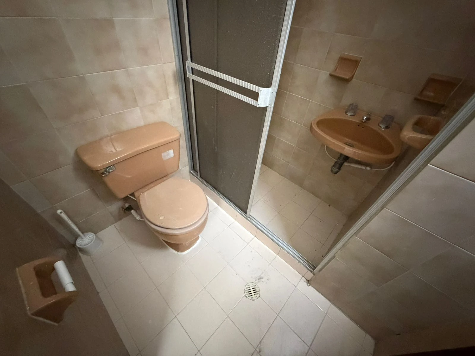 ARRIENDO APTO ZONA CENTRO  - 913