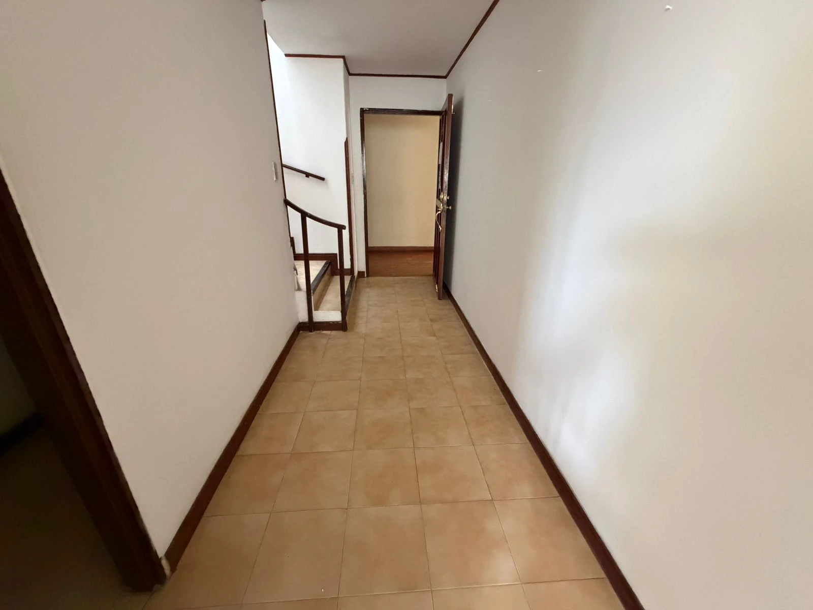 ARRIENDO APTO ZONA CENTRO  - 913
