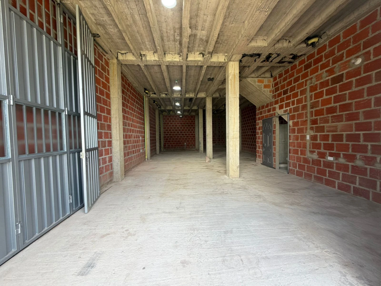 ARRIENDO BODEGA EN PINCHOTE - 3A19