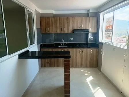 ARRIENDO APARTAMENTO EN FATIMA - 8272