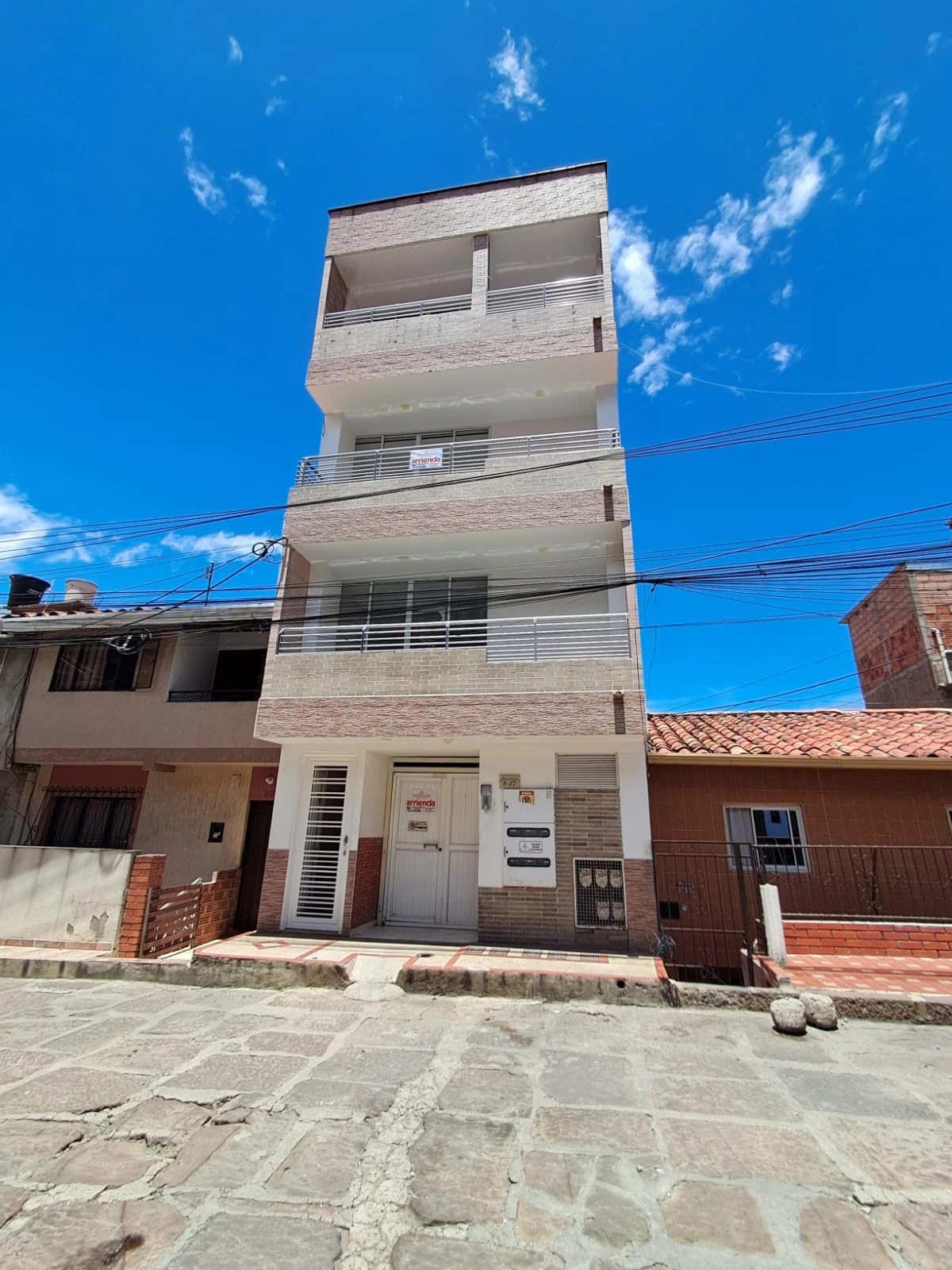 ARRIENDO APARTAMENTO EN FATIMA - 8272