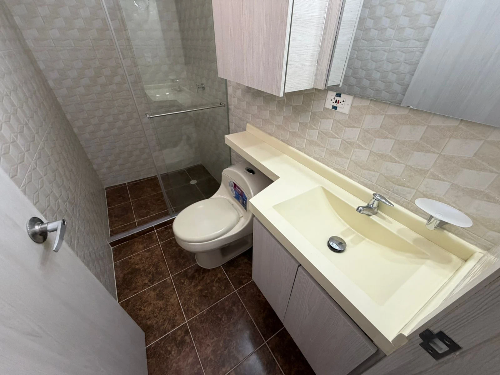 ARRIENDO APARTAMENTO DUPLEX - 748