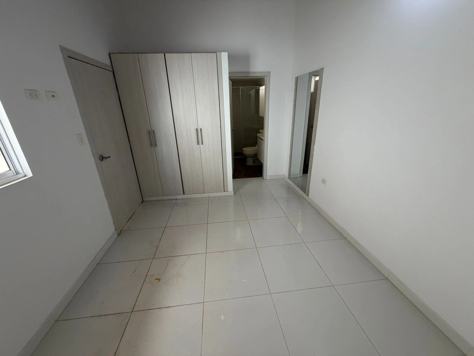 ARRIENDO APARTAMENTO DUPLEX - 748