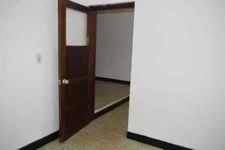 ARRIENDO CASA EN LA GRUTA - 1533