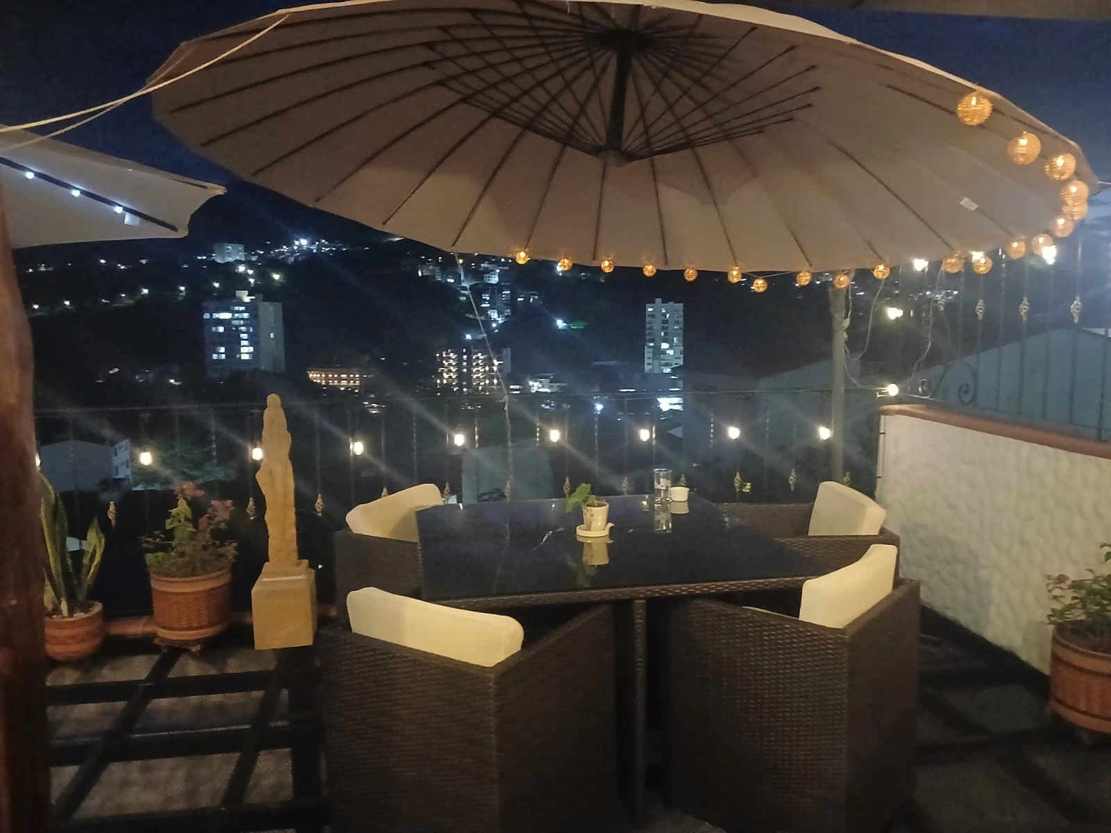 VENDO CASA COLONIAL  - CS1