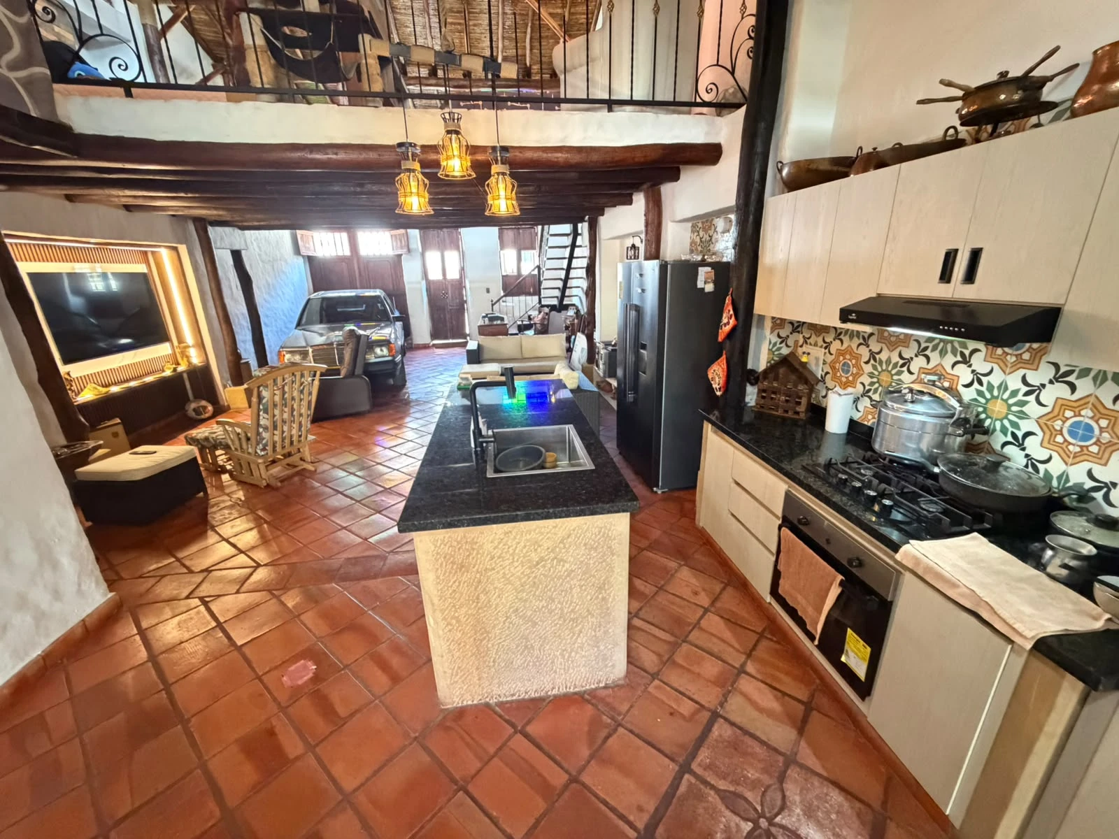 VENDO CASA COLONIAL  - CS1