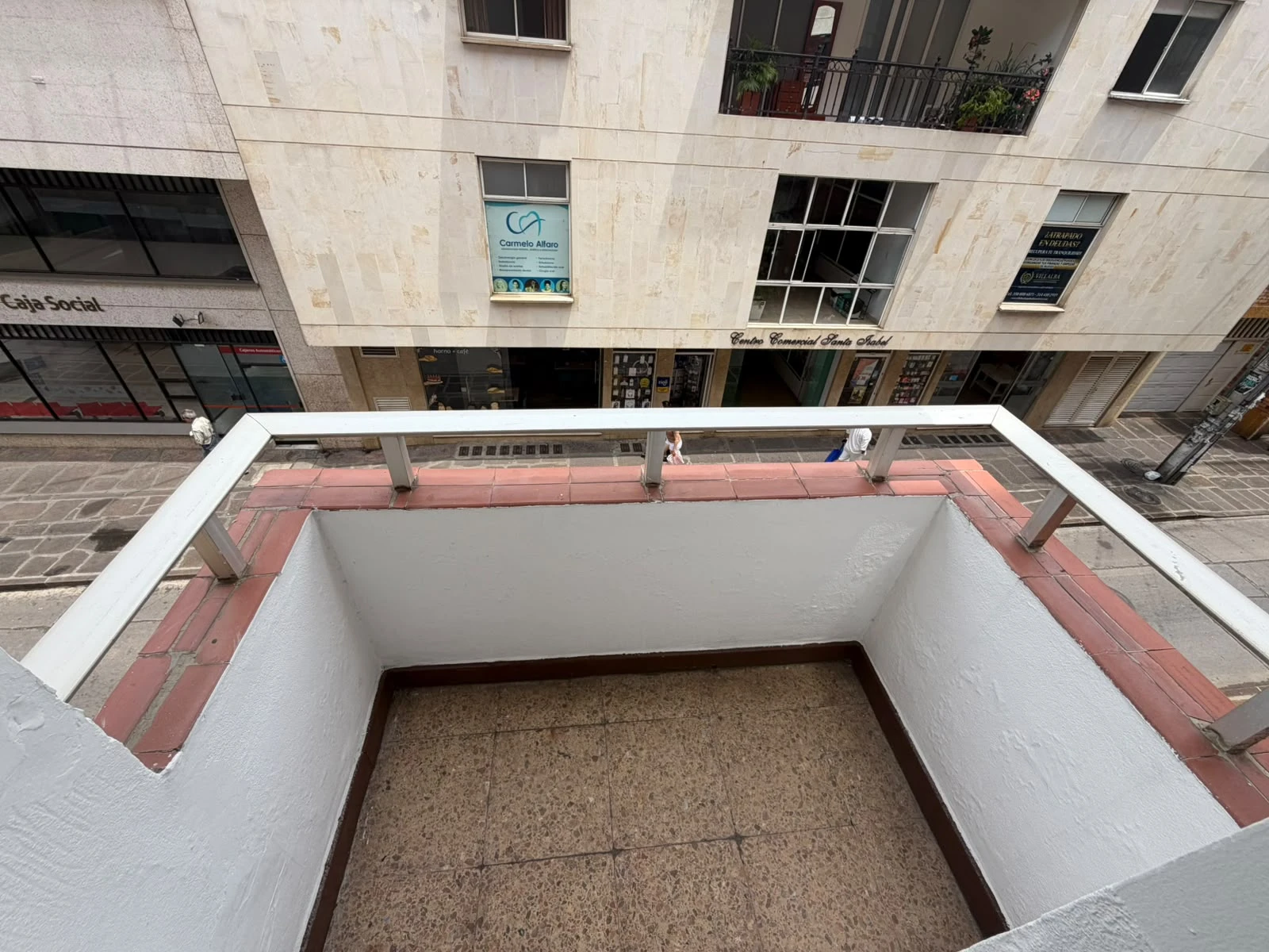 ARRIENDO APARTAMENTO EN EL CENTRO - 913