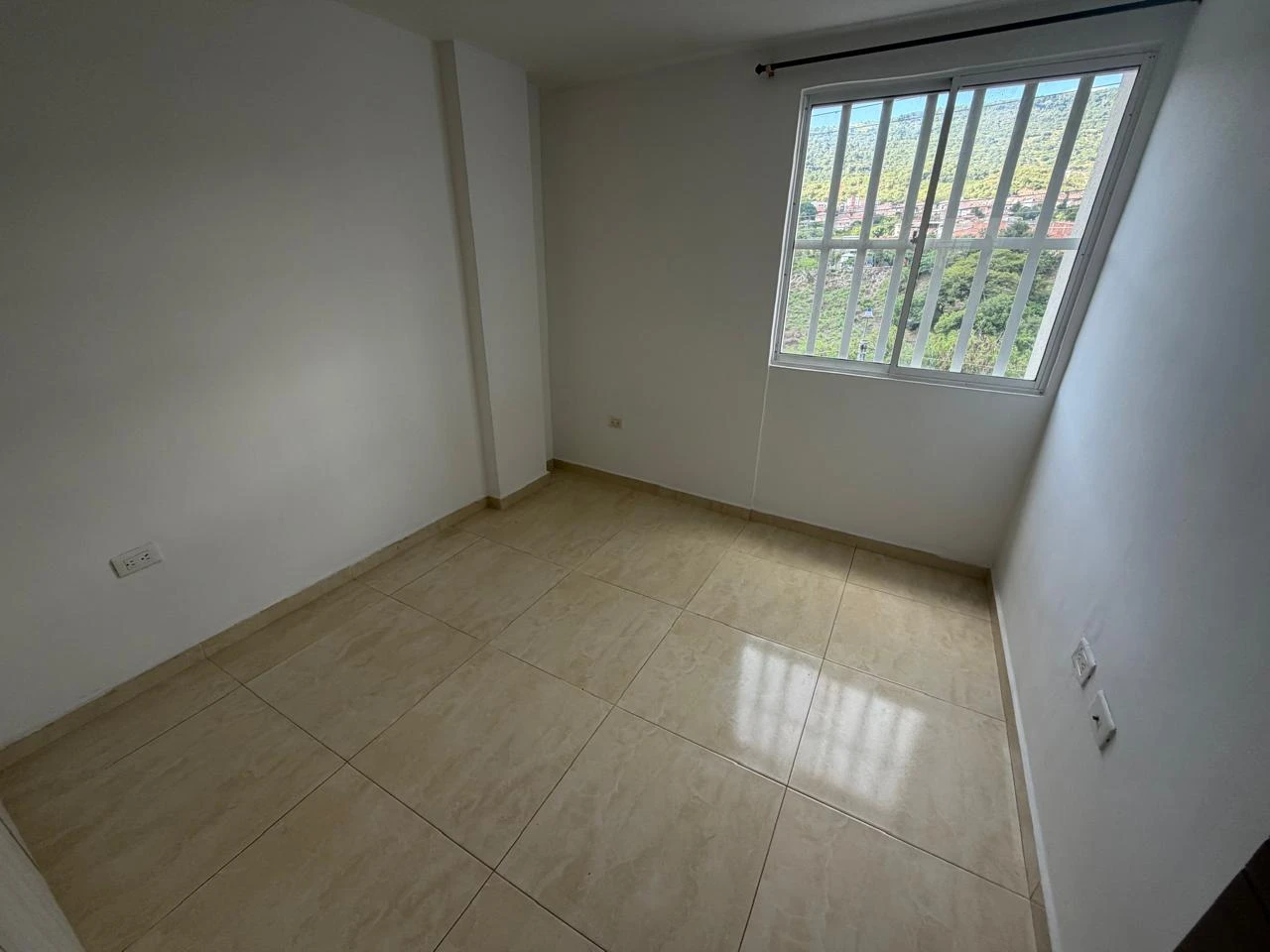 VENDO APARTAMENTO CONJUNTO CERRADO 