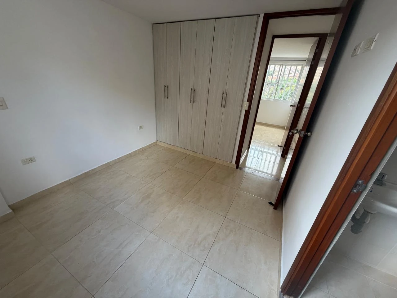 VENDO APARTAMENTO CONJUNTO CERRADO 