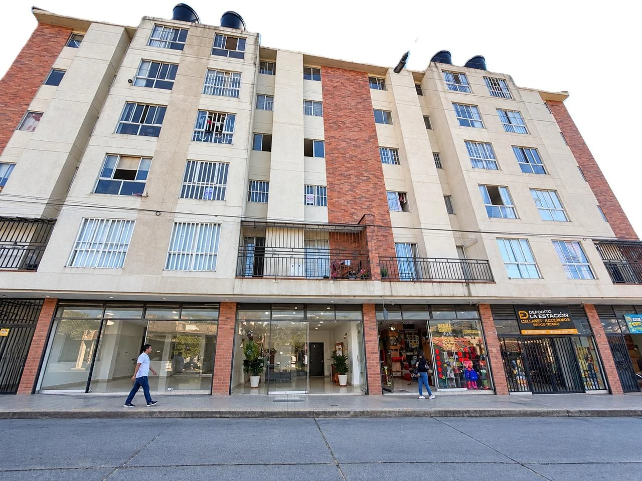 VENDO APARTAMENTO CONJUNTO CERRADO 
