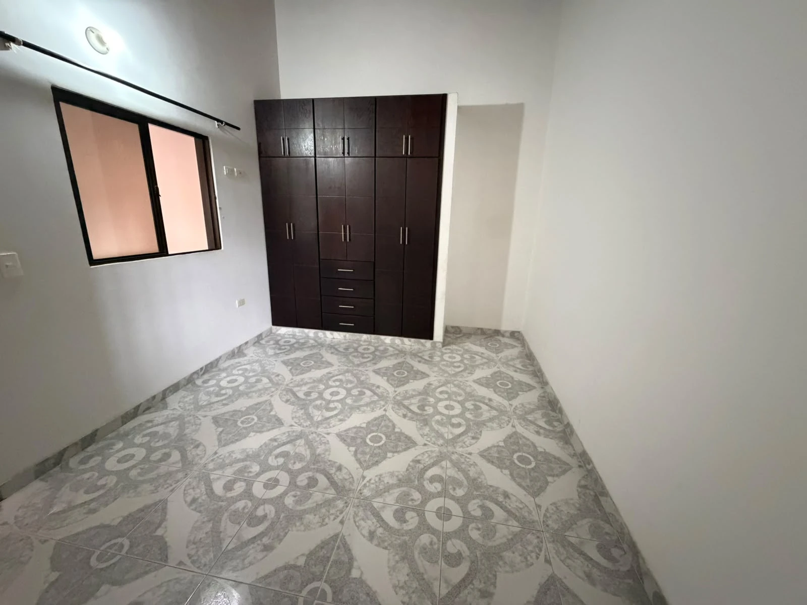 ARRIENDO APARTAMENTO CIUDAD FUTURO - 248