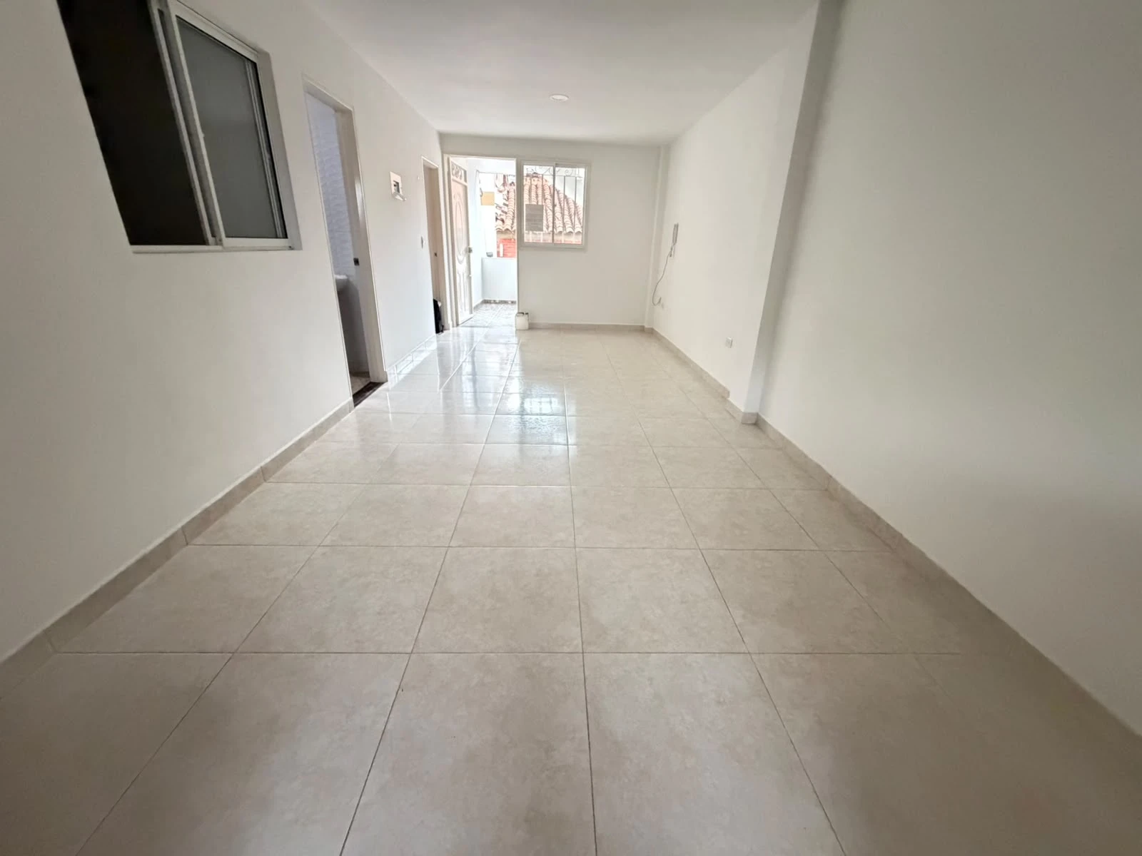 ARRIENDO APARTAMENTO EN CIUDAD FUTURO 3 - 316