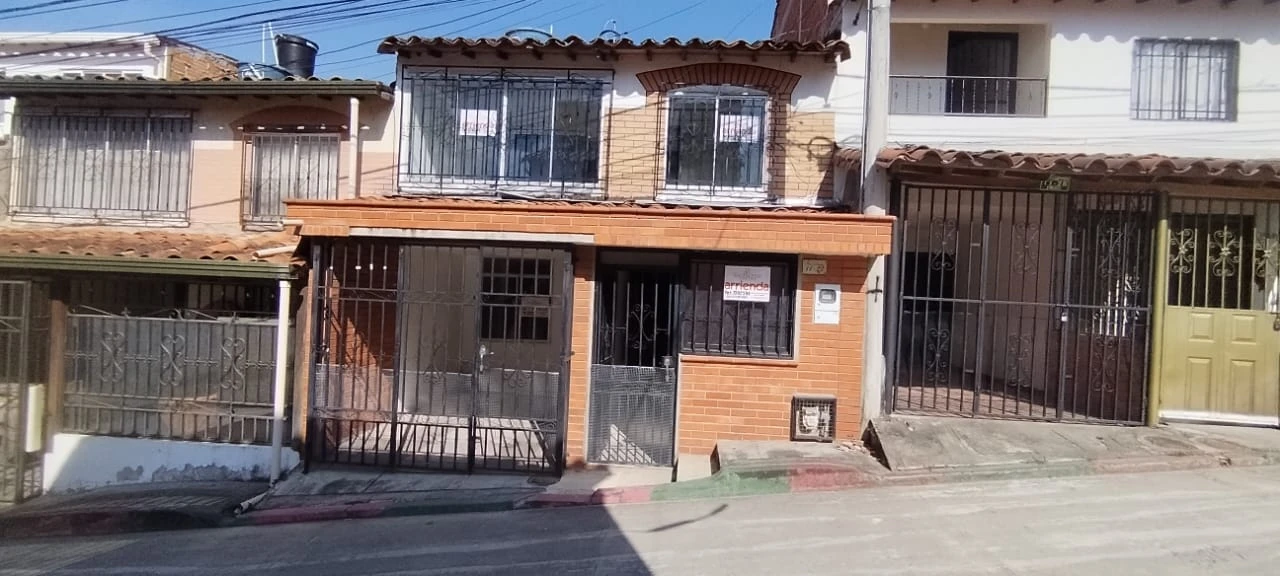 ARRIENDO CASA EN PORTAL DEL CONDE 1122507