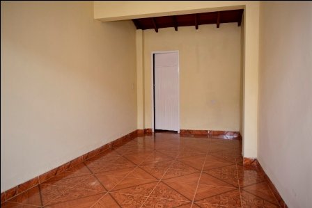 VENTA CASA PARA NEGOCIO - VALLE DE SAN JOSÉ CVJ1571