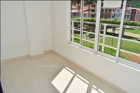 ARRIENDO APARTAMENTO - BELLA ISLA 2B24703