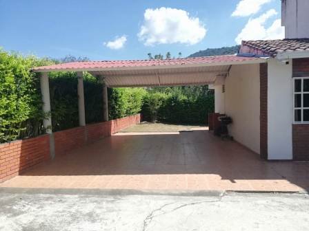 VENTA DE CABAÑA PP5740
