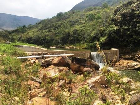 FINCA EN VENTA FORESTAL LINDANTE CON FUENTE HÍDRICA F5812