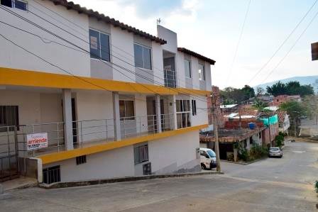 ARRIENDO APARTAMENTO - PORTAL DE LA CRUZ 9183852