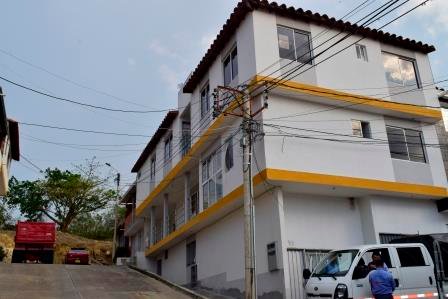 ARRIENDO APARTAMENTO - PORTAL DE LA CRUZ 9183852