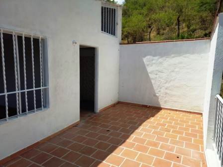 PARCELA CON EXELENTES VISUALES  PCS78