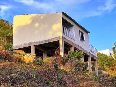 PARCELA CON EXELENTES VISUALES  PCS78