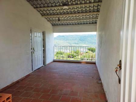 PARCELA CON EXELENTES VISUALES  PCS78